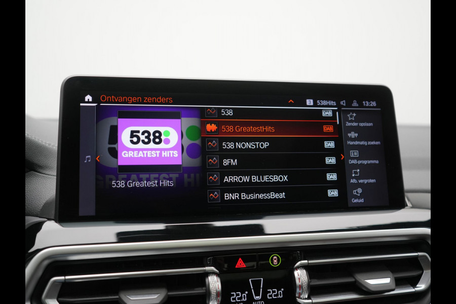 BMW iX3 M Sport 80 kWh 286pk Dealer O.H. | Trekhaak Af Fabriek | Panodak | Head Up | 360 Camera | Harman / Kardon | Lederen Sportstoelen Memory & Verwarmd | Keyless | Blis | Sfeerverlichting | 20"L.M | Adaptive LED |