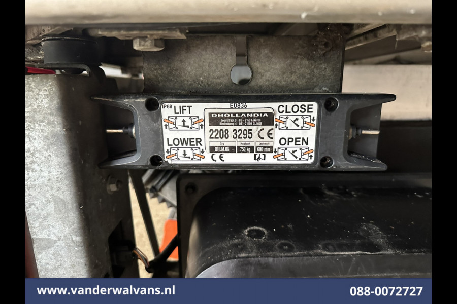 Ford Transit 2.0 TDCI 130pk Bakwagen Laadklep Euro6 Airco | Cruisecontrol | Verwarmde voorruit Bijrijdersbank
