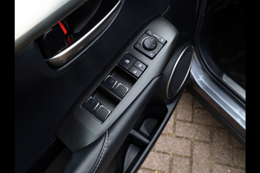 Lexus NX 300h AWD Sport Edition | Panoramadak | Leder | Apple Carplay