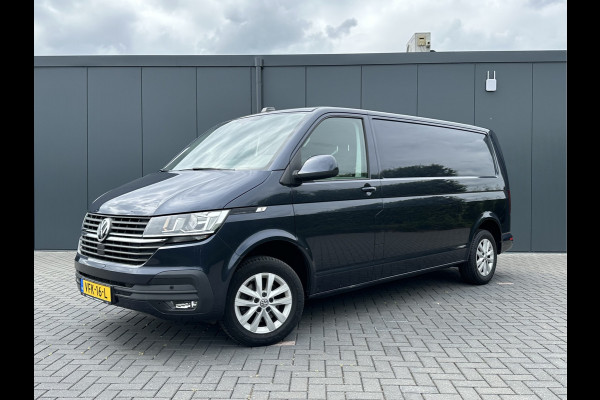 Volkswagen Transporter 2.0 TDI 111 PK HIGHLINE / STARLIGHT BLUE METALLIC / L2H1 / TREKHAAK / CAMERA / CRUISE / AIRCO