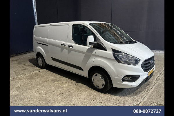 Ford Transit Custom 2.0 TDCI L2H1 Euro6 Airco | Camera | Apple Carplay | Android Auto | LED | Cruisecontrol Parkeersensoren, verwarmde voorruit, Bijrijdersbank, 2800kg trekvermogen