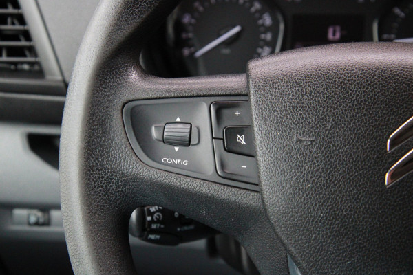 Citroën Jumpy 2.0 BlueHDI 120PK Driver / Trekhaak / App connect / 3 zits