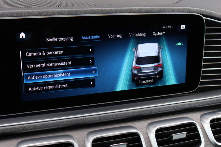 Mercedes-Benz GLE 400 d 4MATIC AMG Line | Luchtvering | Distronic+ | Panoramadak | Burmester | Trekhaak | Standkachel | Surround Camera | Verwarmd Stuurwiel | Keyless Go |
