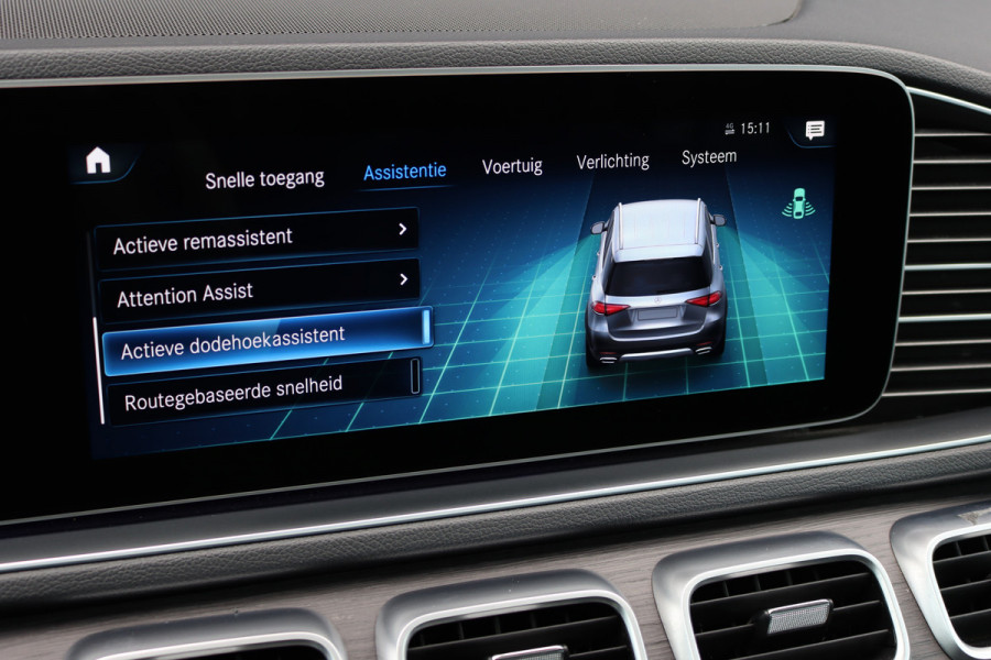 Mercedes-Benz GLE 400 d 4MATIC AMG Line | Luchtvering | Distronic+ | Panoramadak | Burmester | Trekhaak | Standkachel | Surround Camera | Verwarmd Stuurwiel | Keyless Go |