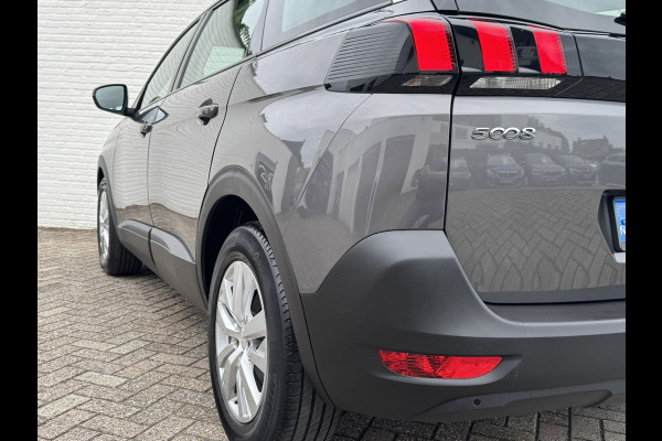 Peugeot 5008 1.2 PureTech Blue Lease Executive 7P Navi Camera Carplay Clima