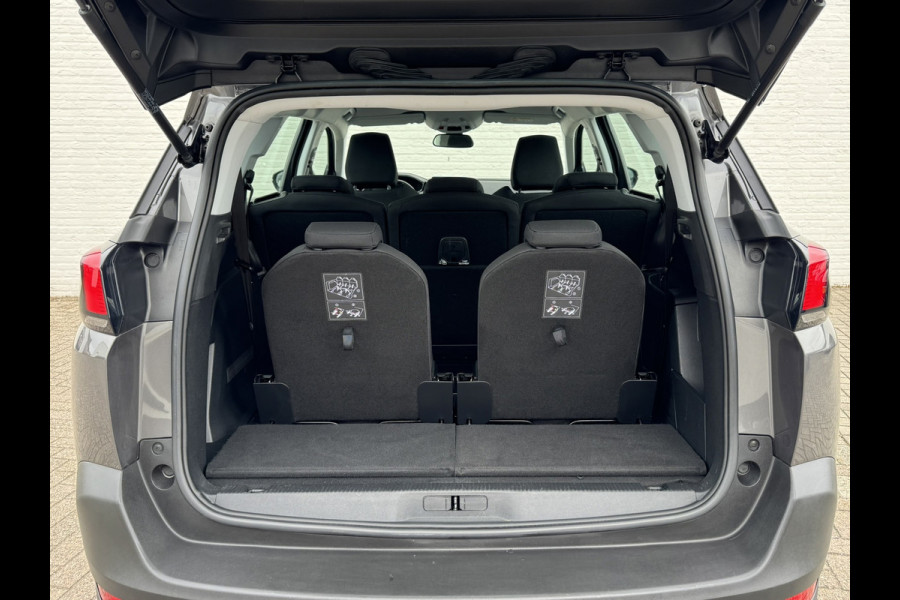 Peugeot 5008 1.2 PureTech Blue Lease Executive 7P Navi Camera Carplay Clima