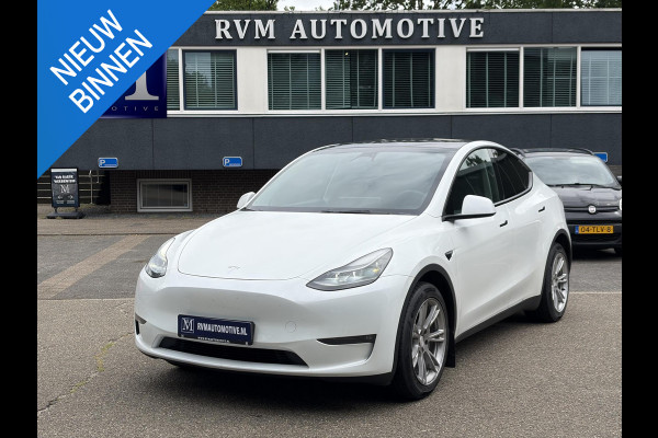 Tesla Model Y Long Range AWD 75 kWh SOH 92% | AFNEEMBARE TREKHAAK| ENHANCHED AUTOPILOT| RESTERENDE ALGEMENE FABRIEKSGARANTIE TESLA T/M 03-2028 OF 80.000KM| ACCU + AANDRIJFLIJN T/M 03-2032/ 192.000KM| RIJKLAAR GELEVERD