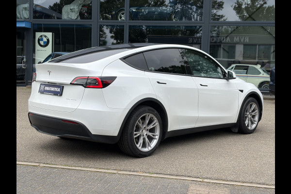 Tesla Model Y Long Range AWD 75 kWh SOH 92% | AFNEEMBARE TREKHAAK| ENHANCHED AUTOPILOT| RESTERENDE ALGEMENE FABRIEKSGARANTIE TESLA T/M 03-2028 OF 80.000KM| ACCU + AANDRIJFLIJN T/M 03-2032/ 192.000KM| RIJKLAAR GELEVERD