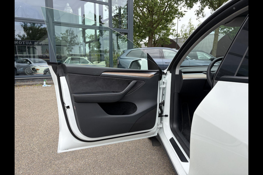 Tesla Model Y Long Range AWD 75 kWh SOH 92% | AFNEEMBARE TREKHAAK| ENHANCHED AUTOPILOT| RESTERENDE ALGEMENE FABRIEKSGARANTIE TESLA T/M 03-2028 OF 80.000KM| ACCU + AANDRIJFLIJN T/M 03-2032/ 192.000KM| RIJKLAAR GELEVERD