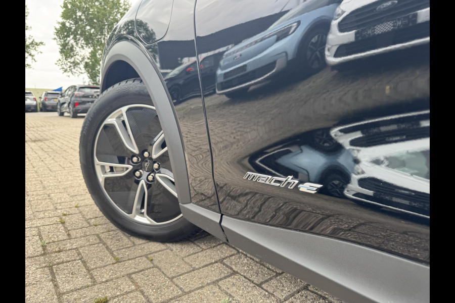 Ford Mustang Mach-E Standard RWD 73 kWh | 55.000 KM | Technology Pack | Bang & Olufsen | Panorama Dak |