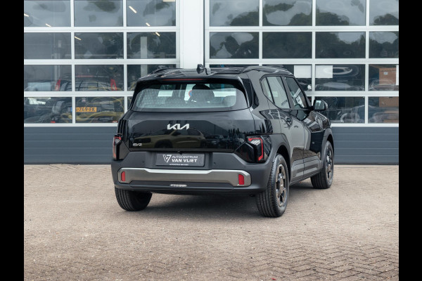 Kia EV2 Air 42.2 kWh 5p. | Actieprijs * | Clima | Adapt. cruise | Navi | Dakrails | 16" | Stoel&Stuur Verwarming | Apple Carplay