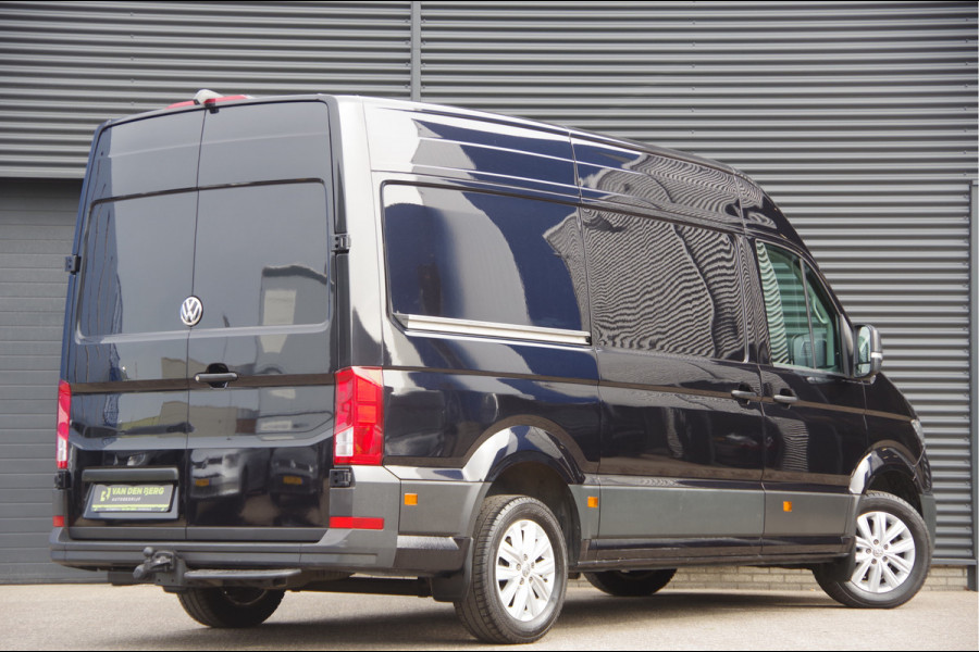 Volkswagen Crafter 35 2.0 TDI L3H3(L2H2) 3-ZITS, 177PK AUT. LED, TREKHAAK, GEV. ERGO ACTIVE STOEL, CAMERA, AIRCO, MISTLAMPEN