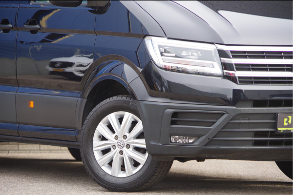 Volkswagen Crafter 35 2.0 TDI L3H3(L2H2) 3-ZITS, 177PK AUT. LED, TREKHAAK, GEV. ERGO ACTIVE STOEL, CAMERA, AIRCO, MISTLAMPEN