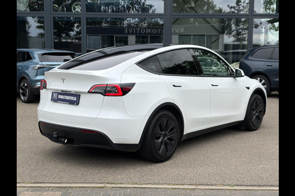 Tesla Y Long Range RWD 75 kWh SOH 97% |26.000KM! | AFNEEMBARE TREKHAAK| RESTERENDE ALGEMENE FABRIEKSGARANTIE TESLA T/M 02-2029 OF 80.000KM| ACCU + AANDRIJFLIJN T/M 02-2033/ 192.000KM| RIJKLAAR GELEVERD