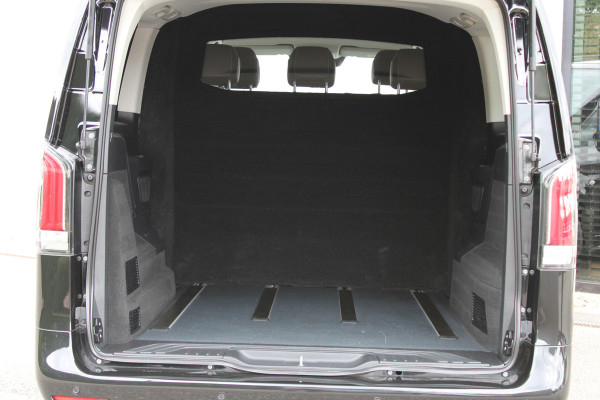 Mercedes-Benz Vito 119 CDI / Aut / Lang / DC / 2x Schuifdeur / Leer / Led / Camera / Vol Opties / NIEUWSTAAT
