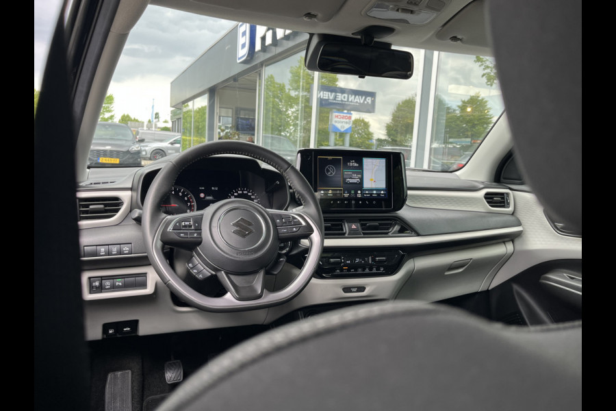 Suzuki Swift 1.2 Select Smart Hybrid | Adapt. Cruise | Camera | Stoelverwarming | 16'' | Dodehoek | Carplay/Android Auto | Smart Entry |