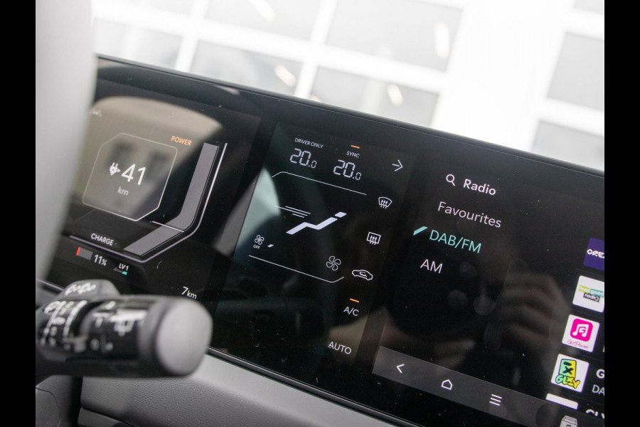 Kia EV2 Air 42.2 kWh 5p. | Actieprijs * | Clima | Adapt. cruise | Navi | Dakrails | 16" | Stoel&Stuur Verwarming | Apple Carplay