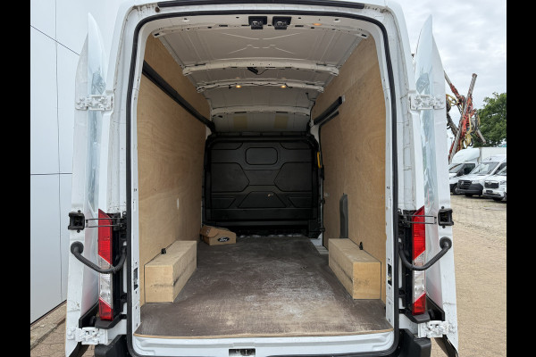 Ford E-Transit 68kWh 184PK L2H3 317km WLTP 97% (SOH) BEV Snelladen Camera Cruise control Climate control Carplay Navigatie Laadkabel Parkeersensoren V+A