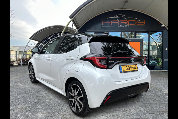 Toyota Yaris 1.5 Hybrid EXECUTIVE PANORAMA JBL HEADUP RIJKLAARPRIJS