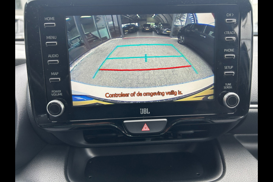Toyota Yaris 1.5 Hybrid EXECUTIVE PANORAMA JBL HEADUP RIJKLAARPRIJS