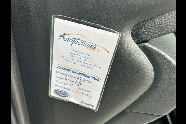 Toyota Yaris 1.5 Hybrid EXECUTIVE PANORAMA JBL HEADUP RIJKLAARPRIJS