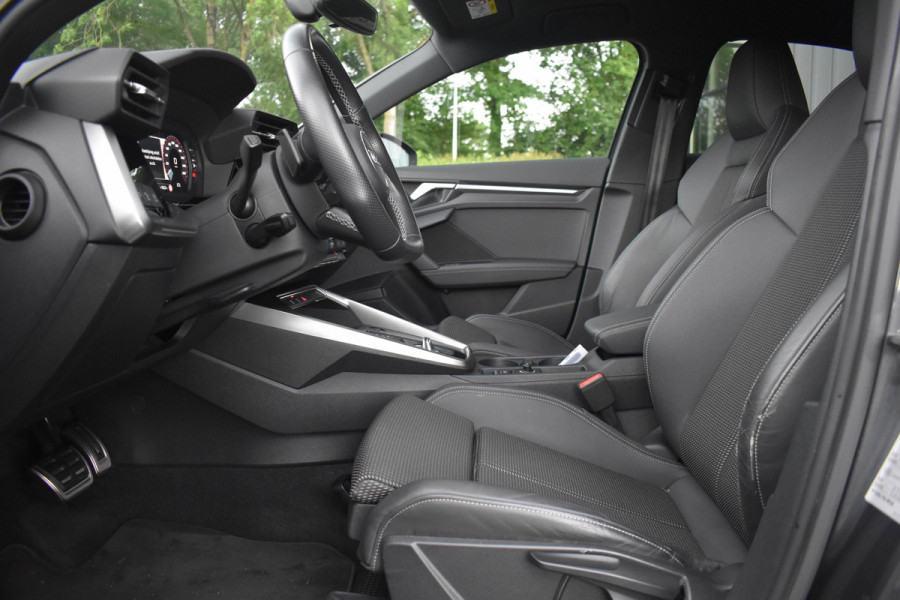 Audi A3 Limousine 35 TFSI S-Line | Carplay | Navi | Virtual Cockpit | 18"LMV
