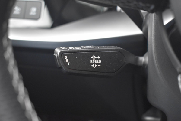 Audi A3 Limousine 35 TFSI S-Line | Carplay | Navi | Virtual Cockpit | 18"LMV