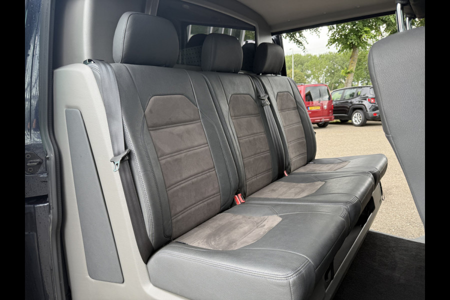Volkswagen Transporter 2.0 TDI L2H1 32 DC Bulli | 20'' BBS | Virtual | 2X Schuifd. | Trekhaak | Led | ACC