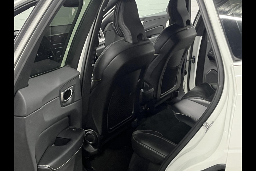Volvo XC60 2.0 T5 R-Design Trekhaak | Cruise control | Keyless entry | Camera | Carplay | Lane assist | Climate control