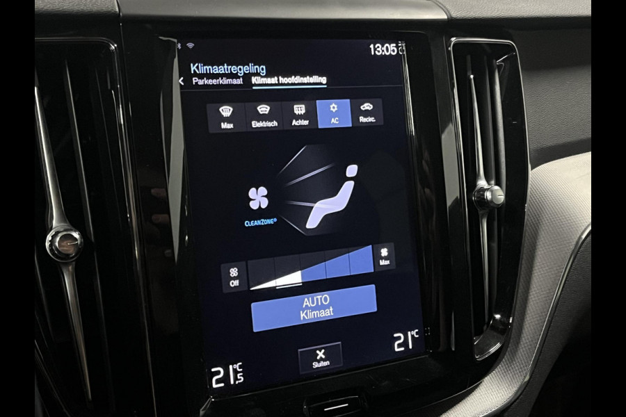 Volvo XC60 2.0 T5 R-Design Trekhaak | Cruise control | Keyless entry | Camera | Carplay | Lane assist | Climate control