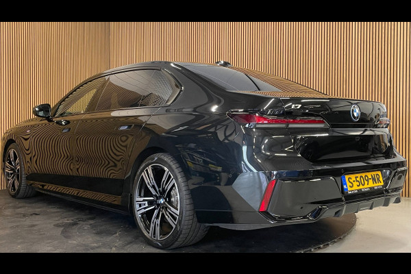 BMW i7 XDrive60 106 kWh|M-SPORT|96% SOH|BLACK EDITION|FULL OPTION|PANORAMA|STOEL+STUURVERW|360+3D+V+A CAMERA|NAP|NL-AUTO|INCL.BTW|