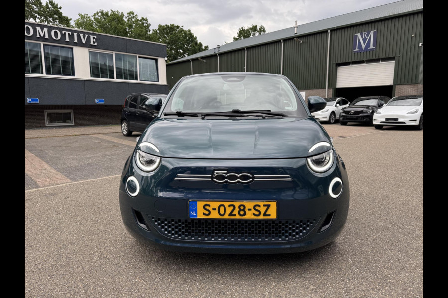 Fiat 500 RED 42 kWh SOH 92% | NAVIGATIE | AIRCO CLIMATE CONTROL | CRUISE CONTROL | DEALER ONDERHOUDEN