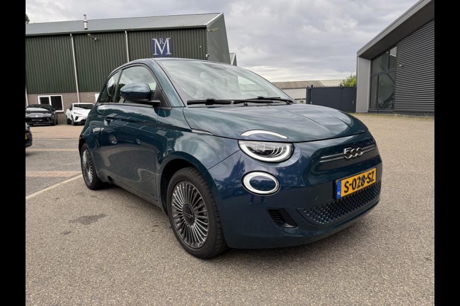 Fiat 500 RED 42 kWh SOH 92% | NAVIGATIE | AIRCO CLIMATE CONTROL | CRUISE CONTROL | DEALER ONDERHOUDEN