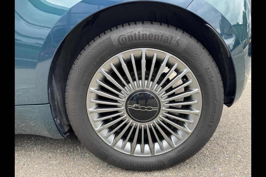 Fiat 500 RED 42 kWh SOH 92% | NAVIGATIE | AIRCO CLIMATE CONTROL | CRUISE CONTROL | DEALER ONDERHOUDEN