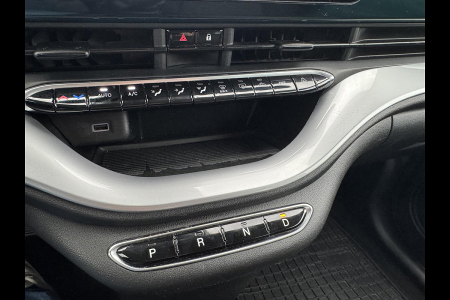 Fiat 500 RED 42 kWh SOH 92% | NAVIGATIE | AIRCO CLIMATE CONTROL | CRUISE CONTROL | DEALER ONDERHOUDEN