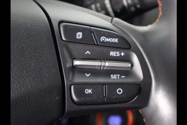 Hyundai Kona 1.0T Premium Two-Tone Sport | Apple Carplay & AndroidAUTO | Stoel ventilatie / Verwarming | Head-Up display |