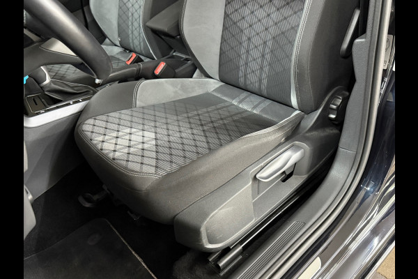 Volkswagen Taigo 1.5 TSI R-Line DSG | Pano | ACC | Travel Assist | Side Assist | Virtual Cockpit | Camera | IQ.Drive