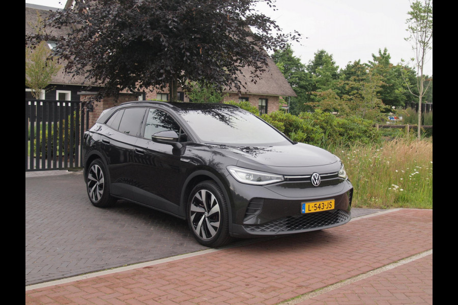 Volkswagen ID.4 Family 77 kWh | Panoramadak | Trekhaak | Sfeerverlichting | Camera | Apple Carplay |