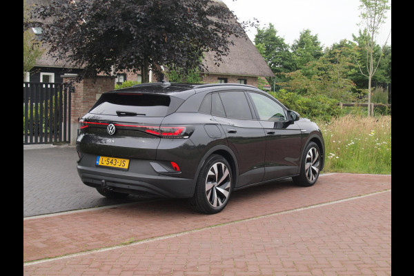 Volkswagen ID.4 Family 77 kWh | Panoramadak | Trekhaak | Sfeerverlichting | Camera | Apple Carplay |