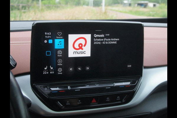 Volkswagen ID.4 Family 77 kWh | Panoramadak | Trekhaak | Sfeerverlichting | Camera | Apple Carplay |