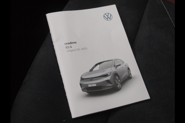 Volkswagen ID.4 Family 77 kWh | Panoramadak | Trekhaak | Sfeerverlichting | Camera | Apple Carplay |