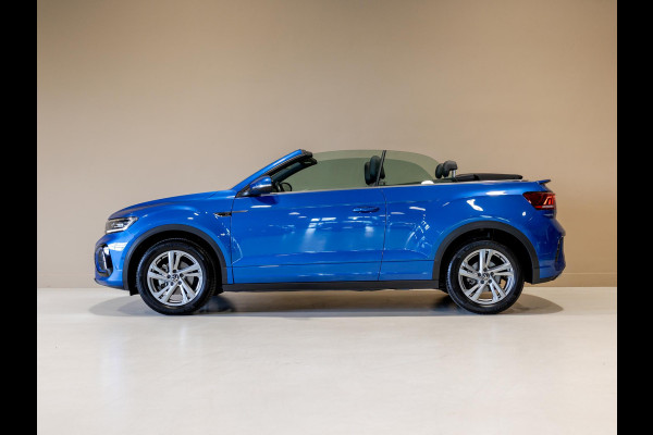 Volkswagen T-Roc Cabrio 1.5 TSI R-Line / 150pk / Achteruitrij camera / Stoel en stuur verwarming / Dodehoek herkenning /