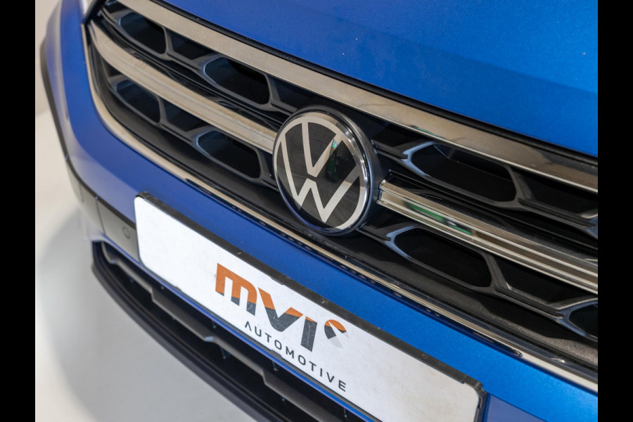 Volkswagen T-Roc Cabrio 1.5 TSI R-Line / 150pk / Achteruitrij camera / Stoel en stuur verwarming / Dodehoek herkenning /