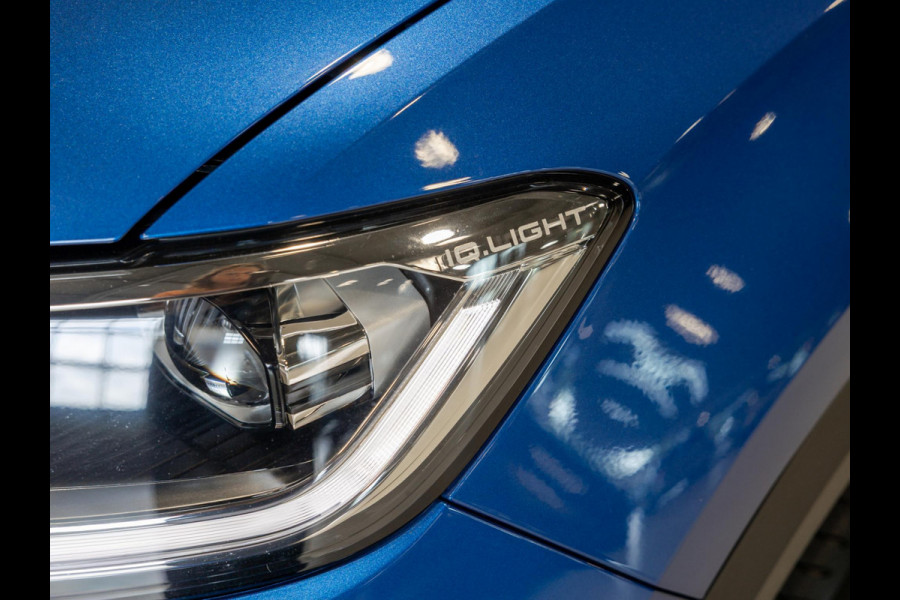 Volkswagen T-Roc Cabrio 1.5 TSI R-Line / 150pk / Achteruitrij camera / Stoel en stuur verwarming / Dodehoek herkenning /
