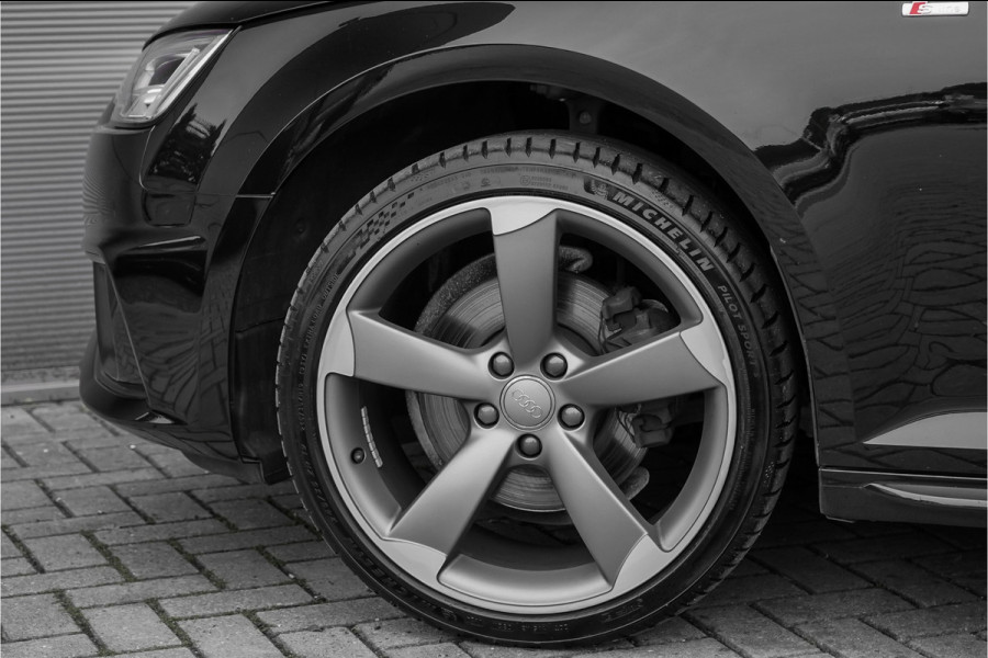 Audi A4 Avant 40 TFSI Sport S Line Pano Camera Stoelmassage 19"