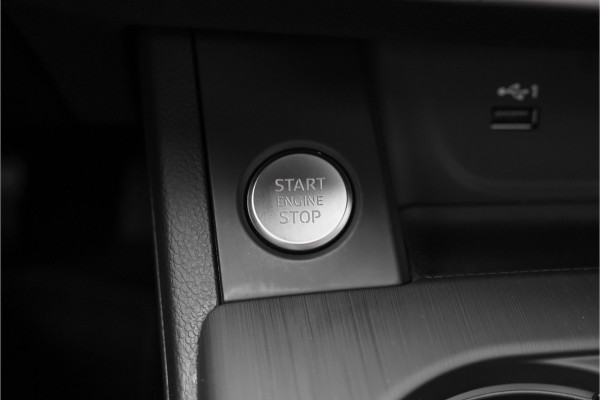 Audi A4 Avant 40 TFSI Sport S Line Pano Camera Stoelmassage 19"