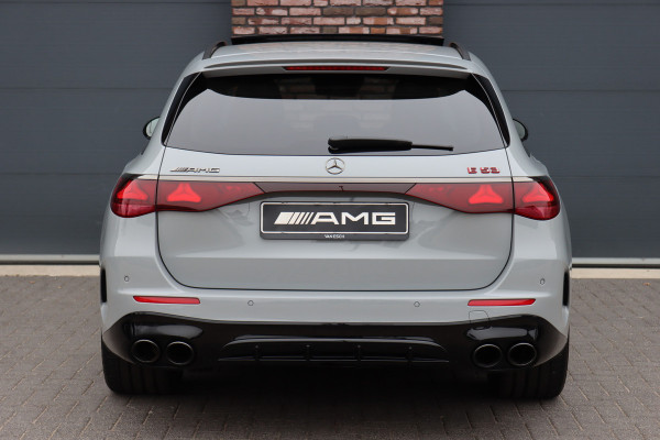 Mercedes-Benz E-Klasse Estate AMG 53 4MATIC+ Premium+ | 585pk | Hyperscreen | Achterasbesturing | Distronic+ | Trekhaak | 3D-Display | Panoramadak | Digital Light | Burmester | HUD |