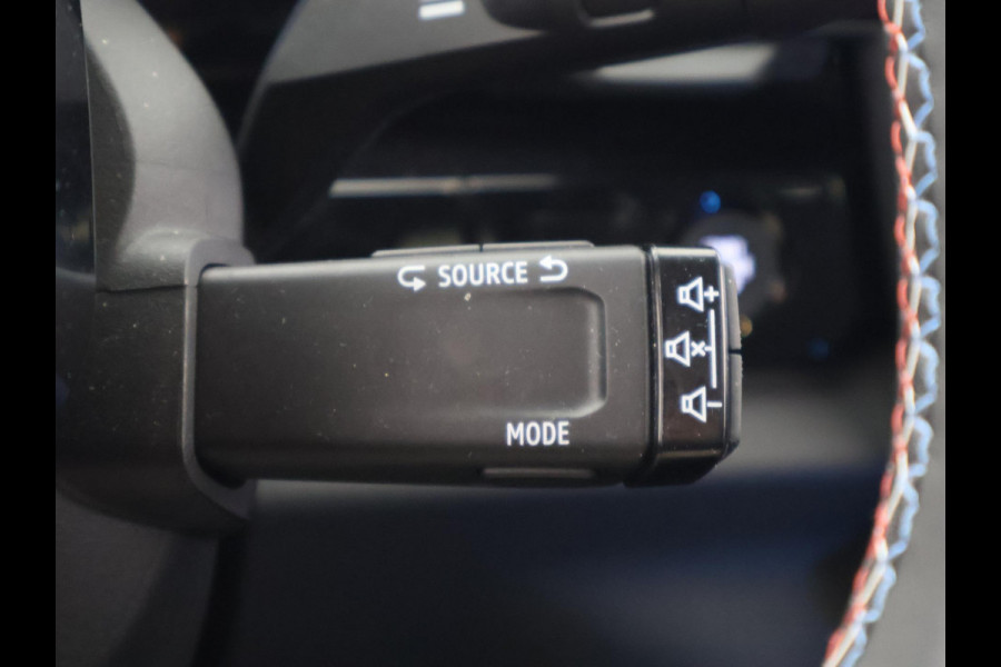 Renault Austral 1.2 E-Tech Full Hybrid 200 Iconic Esprit Alpine | Navigatie | 360°camera | Dodehoek Detectie |