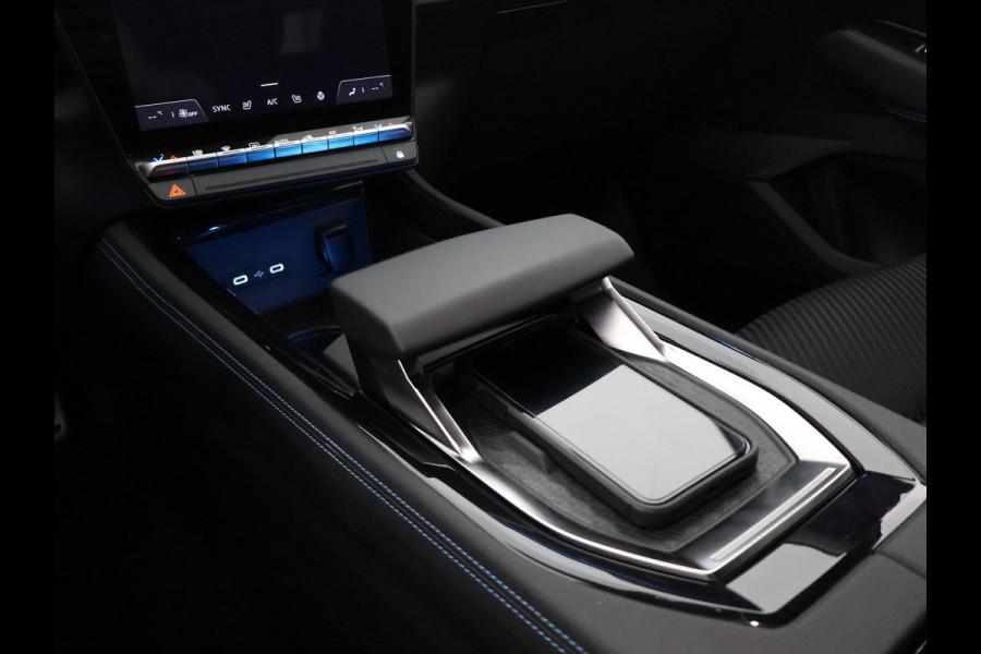 Renault Austral 1.2 E-Tech Full Hybrid 200 Iconic Esprit Alpine | Navigatie | 360°camera | Dodehoek Detectie |