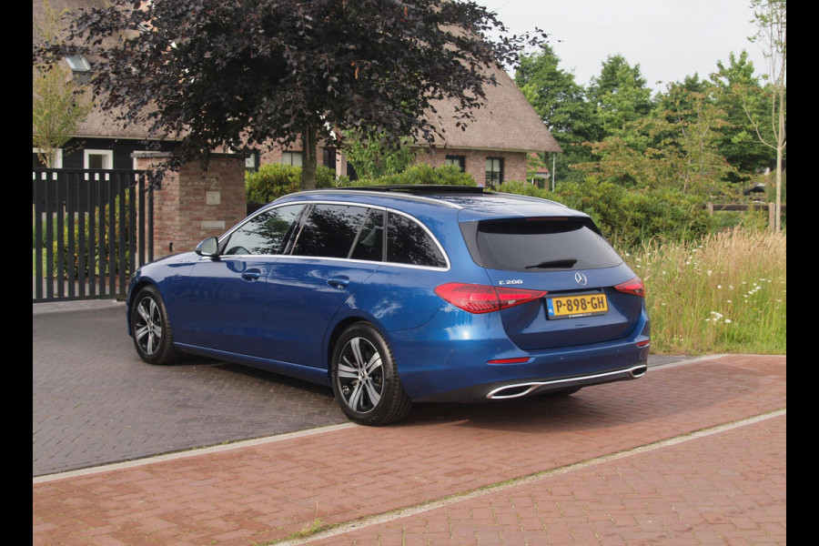 Mercedes-Benz C-Klasse Estate 200 Launch Edition Luxury Line | Panoramadak | Burmester Audio | Camera | Sfeerverlichting | Apple Carplay |